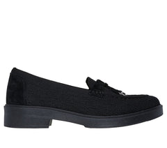 Cleo Taylor - Alluring Adventure | Skechers sale