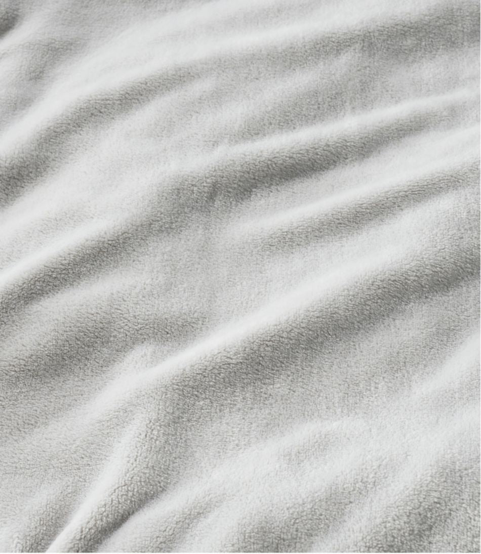 L.L.Bean Wicked Cozy Blanket HOME GOODS