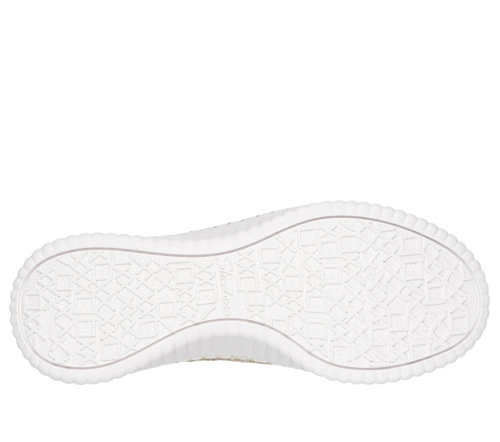 Wilshire Blvd - Bellevue | Skechers outlet